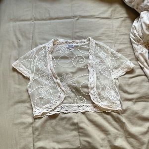 size medium suzy shier lace blouse